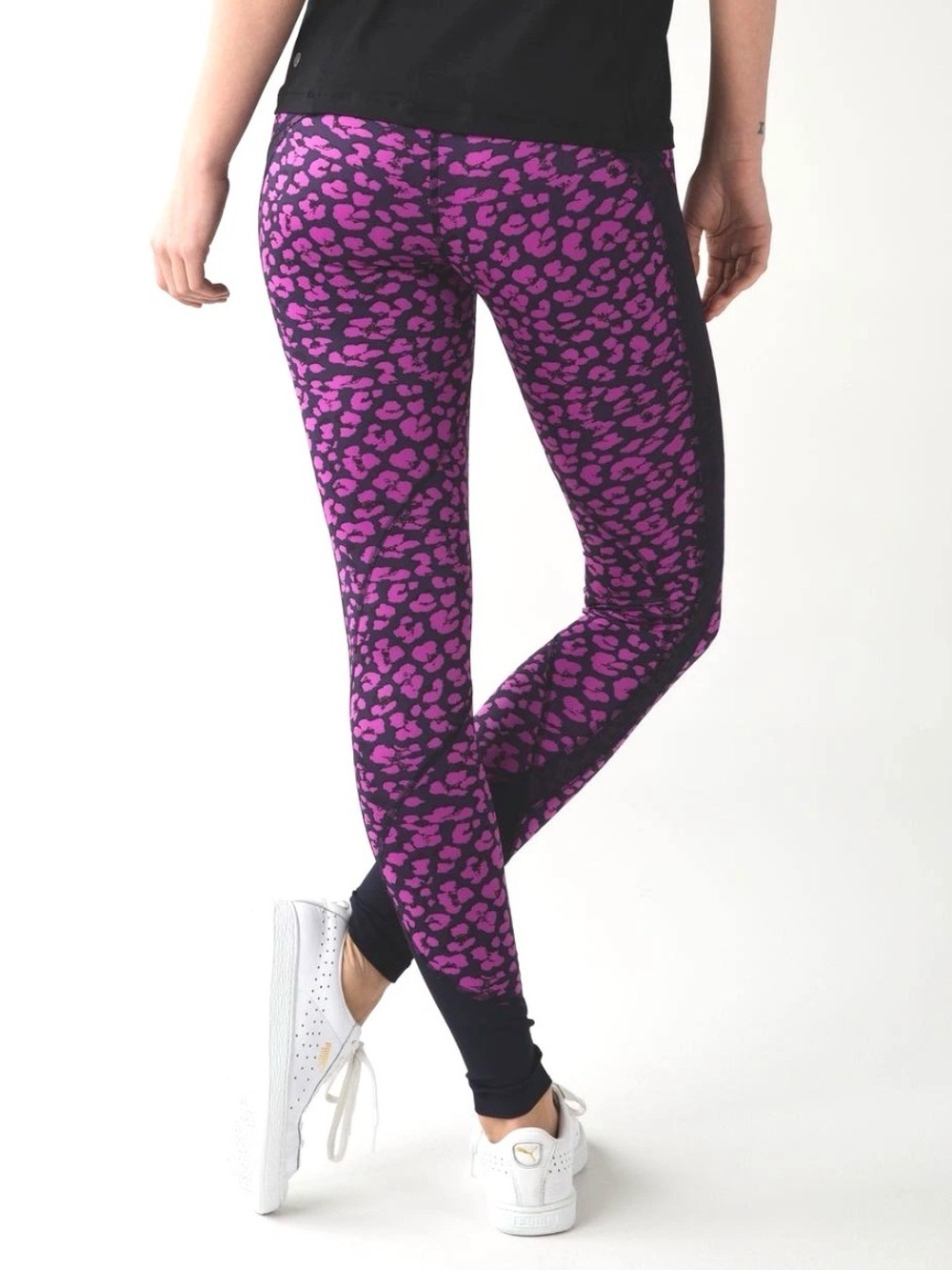 Lululemon Drop It Like It's Hot Size 4 Cheetah Camo Purple Black Leggings